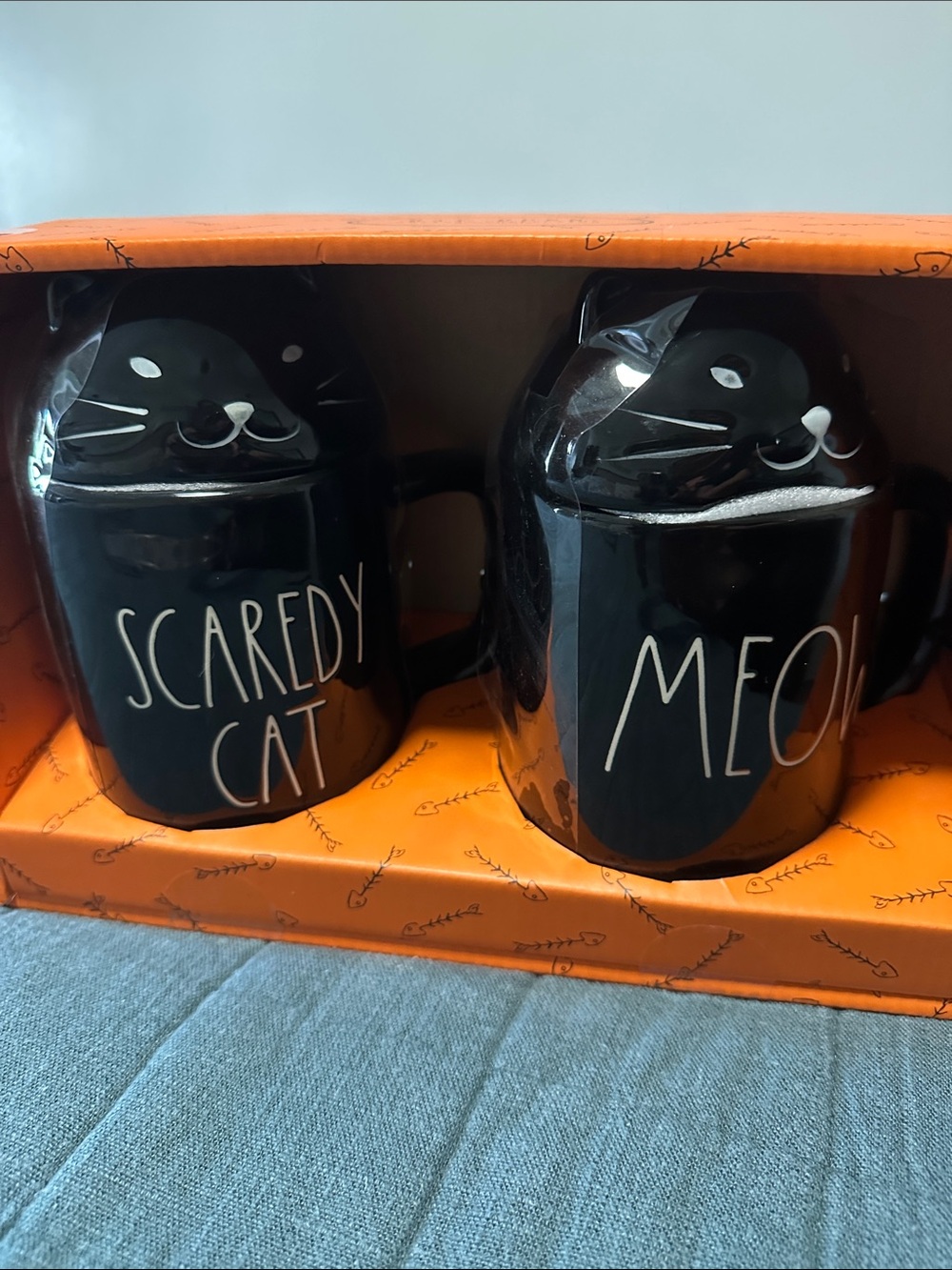Rae Dunn ‘Scaredy Cat' & 'Meow' Cat Lidded Mug Set